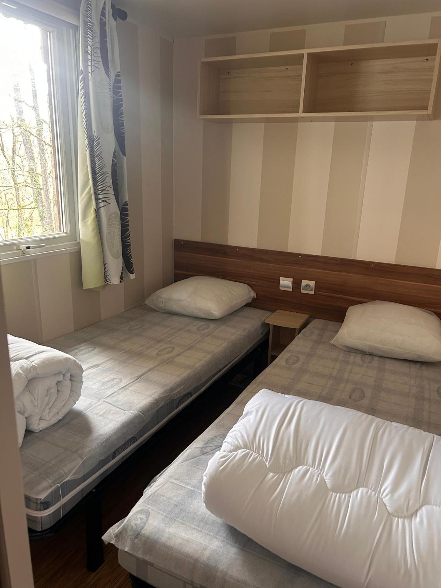 Camping Les Petites Minaudieres Coussay-les-Bois Ruang foto